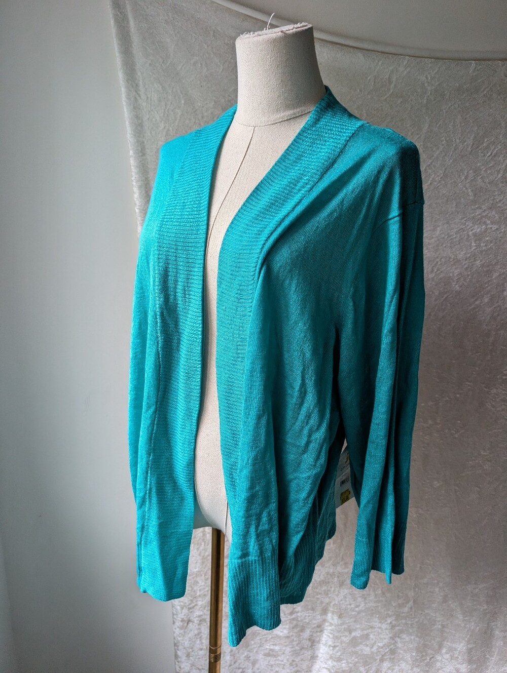 Blue Cardigan Acrylic 3x